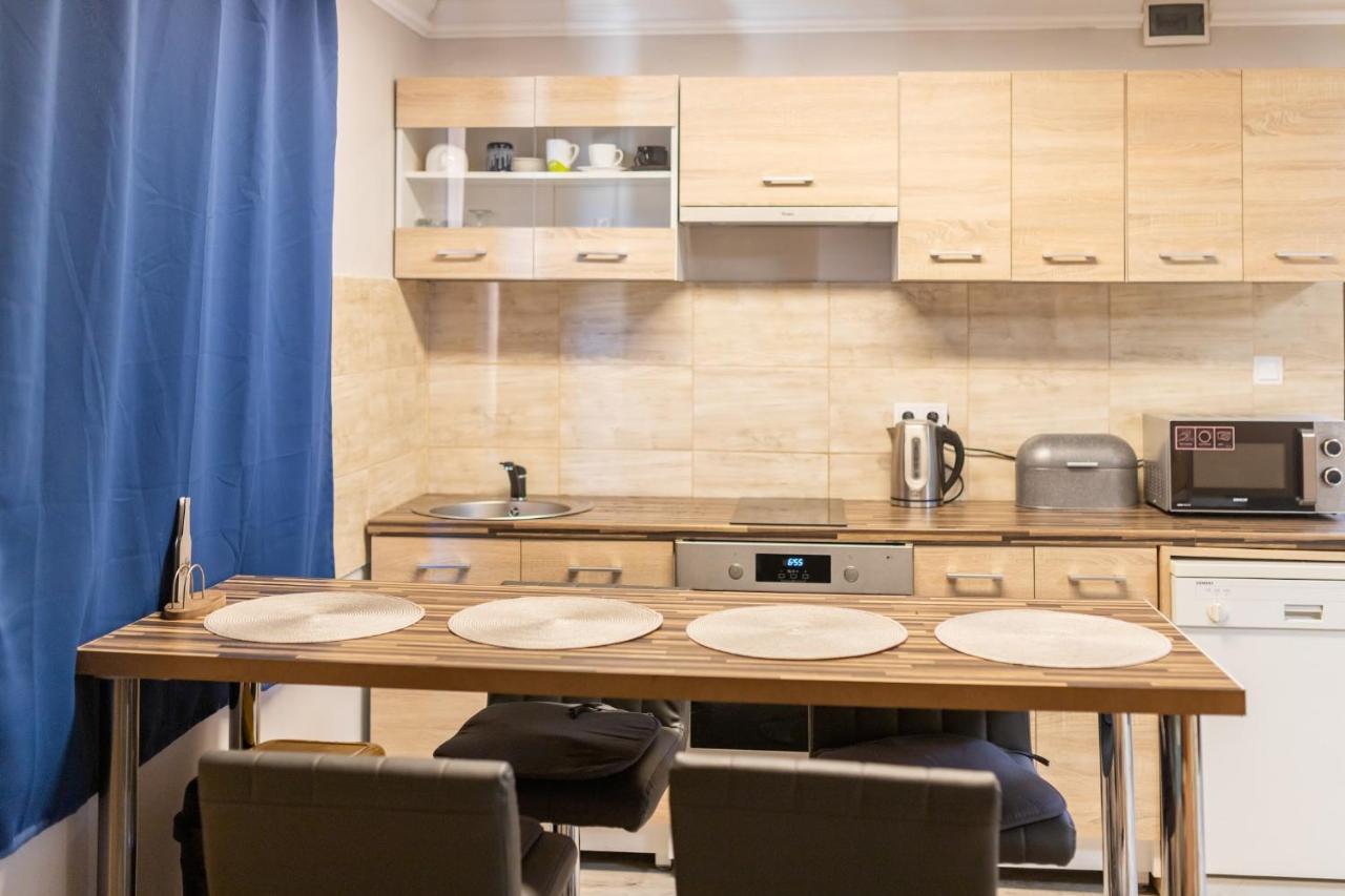 Ivanhoe Apartman Διαμέρισμα Nyírbátor Εξωτερικό φωτογραφία
